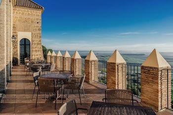 Parador De Carmona