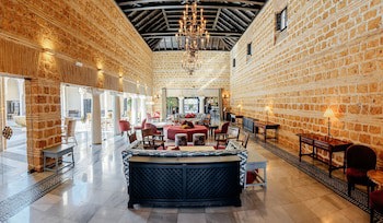 Parador De Carmona