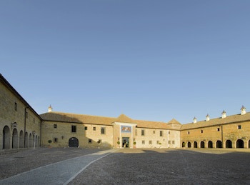 Parador De Carmona