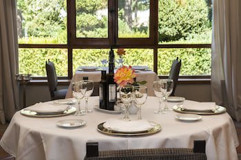 Parador De Avila (Adults Only)