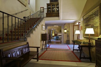 Parador De Avila (Adults Only)