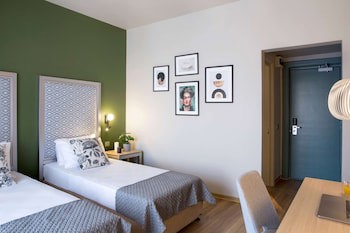 Central Hotel, Trademark Collection By Wyndham