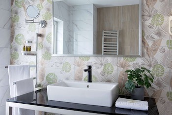 Central Hotel, Trademark Collection By Wyndham