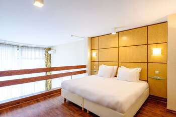 B-Aparthotel Montgomery