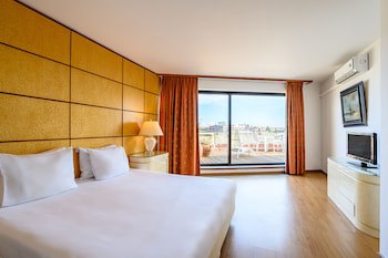 B-Aparthotel Montgomery