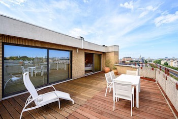B-Aparthotel Montgomery