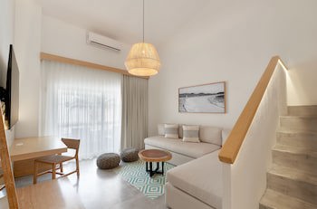 Bahia Hotel & Beach House