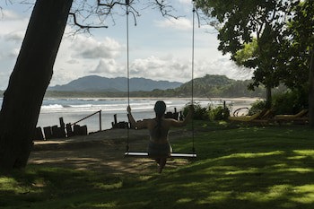Capitan Suizo Beach Front Boutique