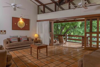 Capitan Suizo Beach Front Boutique