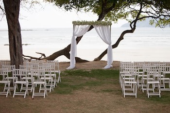 Capitan Suizo Beach Front Boutique
