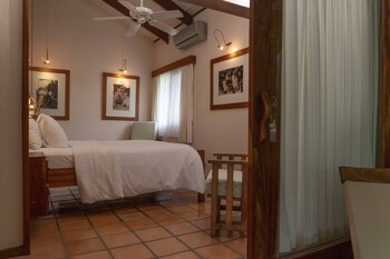 Capitan Suizo Beach Front Boutique
