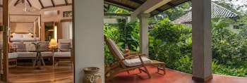 Capitan Suizo Beach Front Boutique
