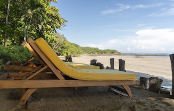 Capitan Suizo Beach Front Boutique