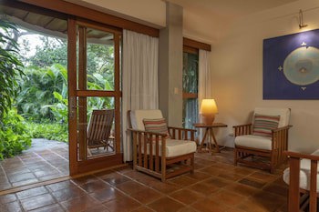 Capitan Suizo Beach Front Boutique