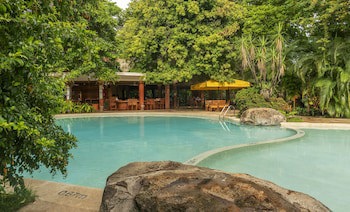 Capitan Suizo Beach Front Boutique