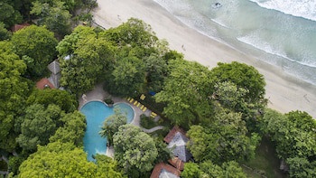 Capitan Suizo Beach Front Boutique