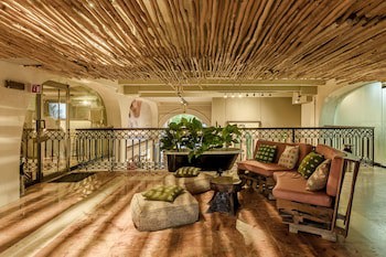 Caribbean Paradise Hotel & Spa - 5Th Avenue
