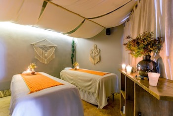 Caribbean Paradise Hotel & Spa - 5Th Avenue