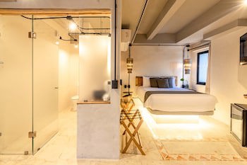 Caribbean Paradise Hotel & Spa - 5Th Avenue