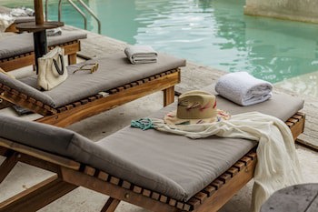 Caribbean Paradise Hotel & Spa - 5Th Avenue