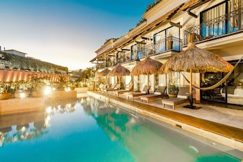 Caribbean Paradise Hotel & Spa - 5Th Avenue