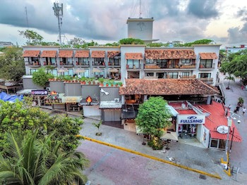 Caribbean Paradise Hotel & Spa - 5Th Avenue