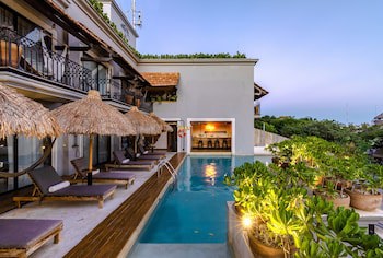 Caribbean Paradise Hotel & Spa - 5Th Avenue