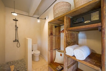 Caribbean Paradise Hotel & Spa - 5Th Avenue