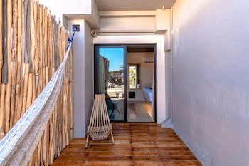 Caribbean Paradise Hotel & Spa - 5Th Avenue