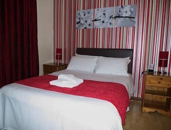 Ambrose Hotel
