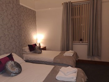 Ambrose Hotel