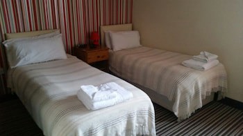 Ambrose Hotel