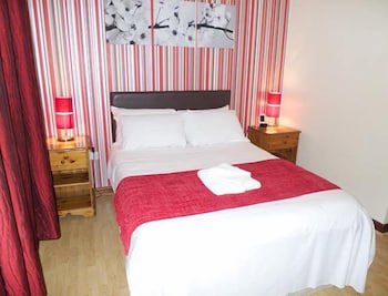 Ambrose Hotel