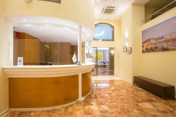 Marina Hotel Athens fotoğrafı