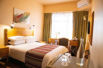Bon Hotel Bloemfontein Central