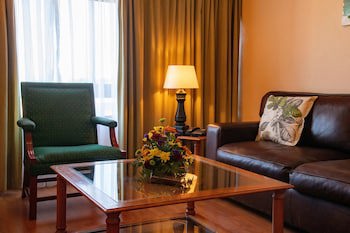 Bon Hotel Bloemfontein Central