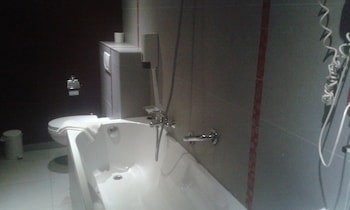 Ares Budget Hotel