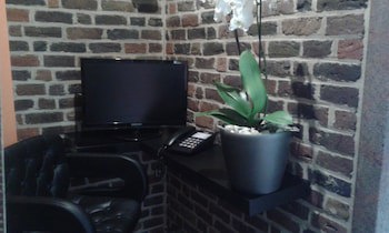 Ares Budget Hotel