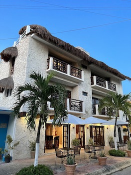 Flamingo Hotel