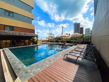 Magna Praia Hotel
