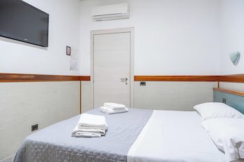 Hotel Planet fotoğrafı