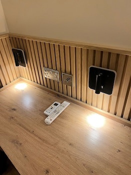 Exhibition Court Hotel 4