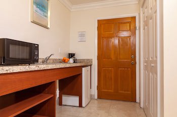 Bell Channel Inn Hotel