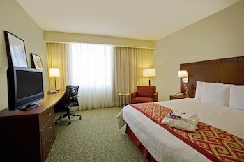Courtyard By Marriott Panama Multiplaza Mall
