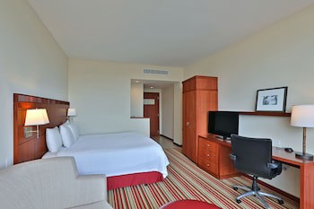Courtyard By Marriott Panama Multiplaza Mall