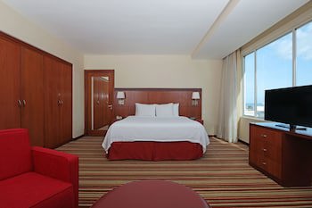 Courtyard By Marriott Panama Multiplaza Mall