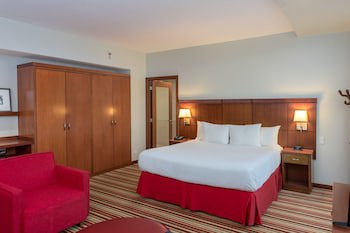 Courtyard By Marriott Panama Multiplaza Mall