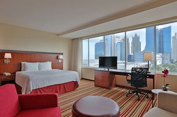 Courtyard By Marriott Panama Multiplaza Mall