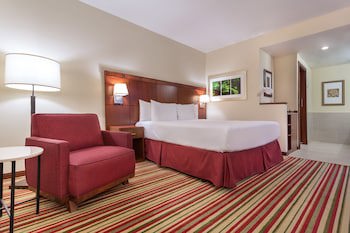 Courtyard By Marriott Panama Multiplaza Mall