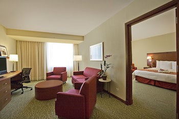 Courtyard By Marriott Panama Multiplaza Mall